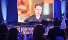 Elon Musk al Congresso Lega: "Spero dazi zero Usa-Ue. Ci parlo io con Trump" e Salvini si esalta