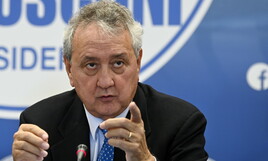 https://img-prod.ilfoglio.it/2025/04/10/120951512-9b469de1-62ac-43c0-841f-62acbe88778d.jpg