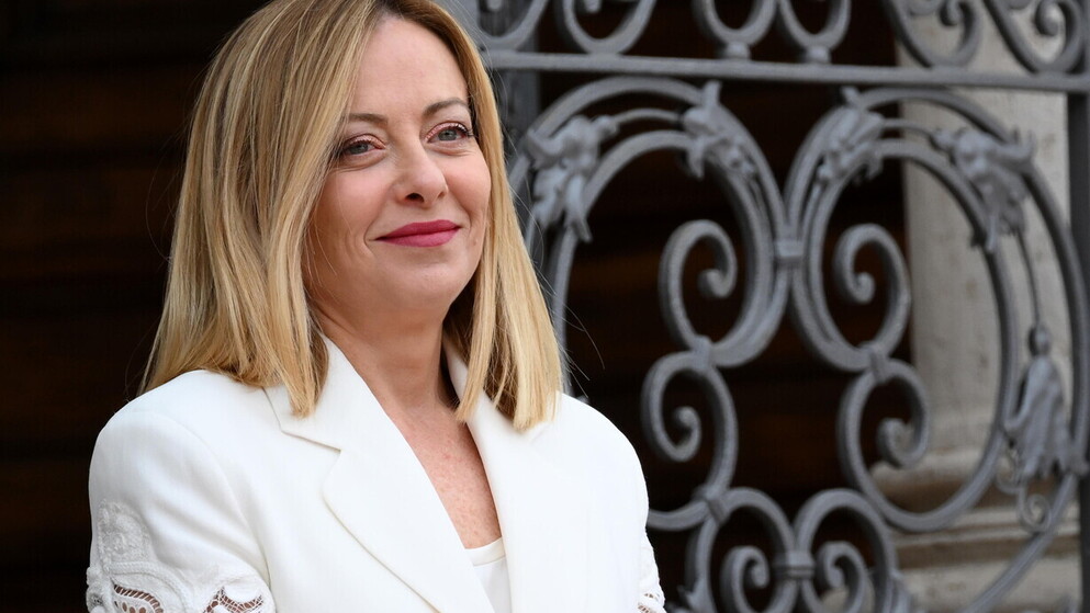 Meloni in Albania per il vertice della Comunità politica europea: “Il lavoro sui rimpatri funziona”