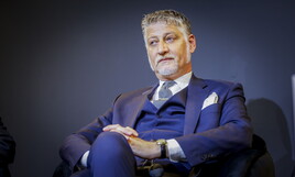 Il ministro Giuli di fronte a un esercito ideologico arruffato