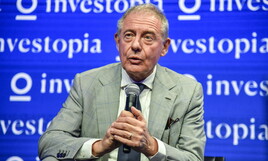 Urso: "Per le imprese colpite dai dazi 25 miliardi dal Pnrr". Ma il governo si divide sulla risposta agli Usa