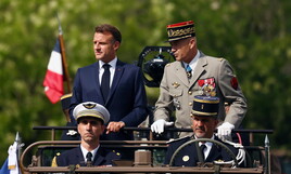 https://img-prod.ilfoglio.it/2025/07/14/174434537-c526d3d2-9721-41f7-9832-2c8a88f828e6.jpg