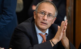 https://img-prod.ilfoglio.it/2025/07/14/182722878-d1550d12-b037-4313-8074-f9dadcc6e6ec.jpg