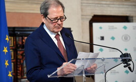 https://img-prod.ilfoglio.it/2025/07/16/162114773-93caf78e-d48c-47a1-8a60-897c8b430f6d.jpg