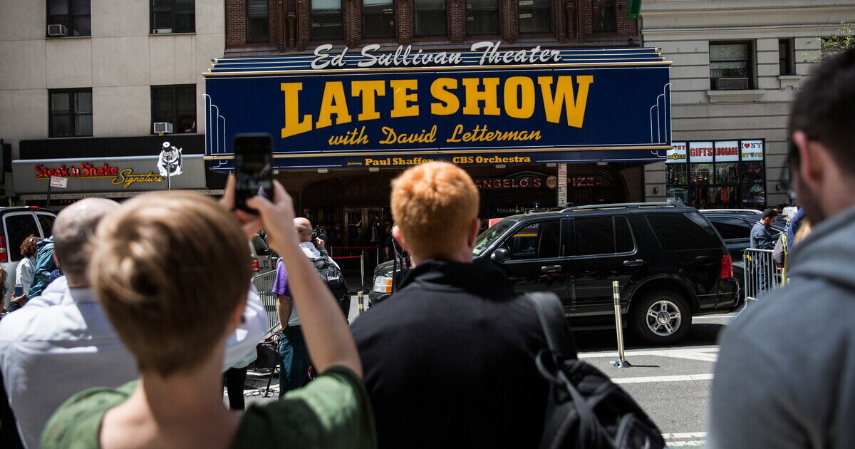Chiude il “Late Show” di Colbert. Nell’America di Trump non c’è più spazio per satira e comicità Chiude il “Late Show” di Colbert. Nell’America di Trump non c’è più spazio per satira e comicità