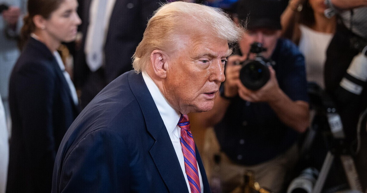 I disegnini, le bugie e il narcisismo malato di Trump