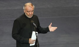https://img-prod.ilfoglio.it/2025/07/21/112525110-56c6cebf-b6b4-4e9e-a2b2-c736d39a626d.jpg