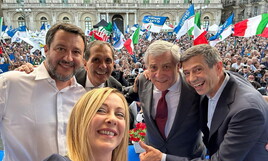 https://img-prod.ilfoglio.it/2025/07/21/184420594-c4bfeb8c-a3dc-49b4-af9b-3dc42671ba19.jpg