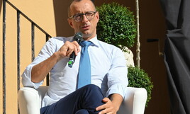 https://img-prod.ilfoglio.it/2025/07/22/170529678-8b4c0a68-f76e-4b4c-832f-011eb0f2917e.jpeg