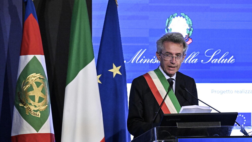 https://img-prod.ilfoglio.it/2025/07/23/151539083-cd592f00-fc04-4268-8a7c-01b85d9abc57.jpg