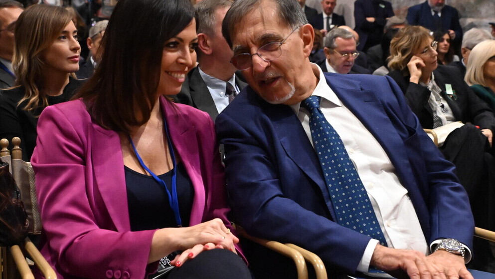 https://img-prod.ilfoglio.it/2025/07/23/182443596-22b7c760-8af2-4a5d-aac1-3e749e738210.jpg