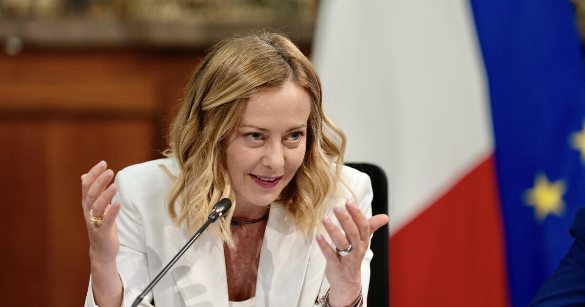 Open Arms, amministratori dem indagati e caso Almasri: dentro FdI aleggia il fantasma giudiziario Open Arms, amministratori dem indagati e caso Almasri: dentro FdI aleggia il fantasma giudiziario