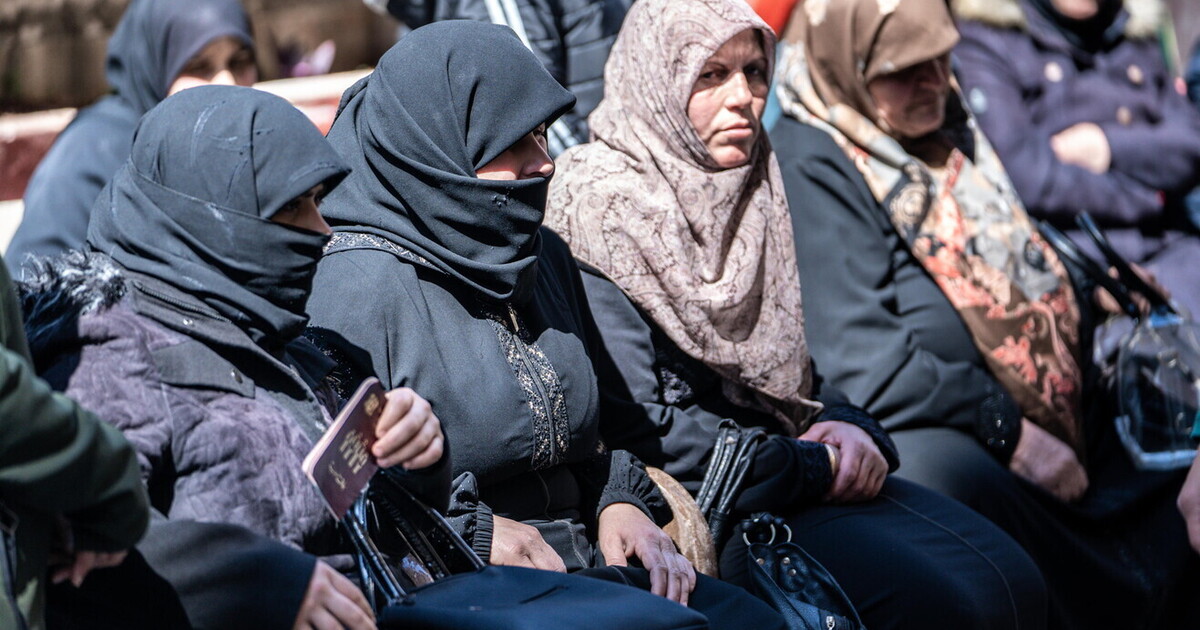 La madre di Halabja, la memoria di tutte e la rete delle donne siriane La madre di Halabja, la memoria di tutte e la rete delle donne siriane