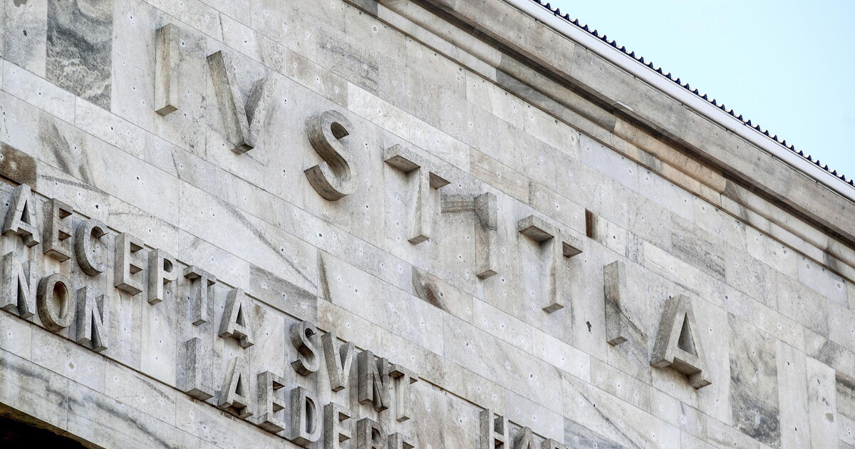L’indagine di Milano e la degenerazione del giustizialismo L’indagine di Milano e la degenerazione del giustizialismo