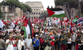 https://img-prod.ilfoglio.it/2025/07/28/180126348-03ab1023-8df9-4eb3-853f-8dbcb69f7c7f.jpg