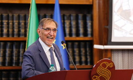 https://img-prod.ilfoglio.it/2025/07/29/185541747-8898c67e-b0c2-40aa-9a8c-b2f4eb1daaab.jpg