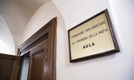 https://img-prod.ilfoglio.it/2025/07/30/165656324-3a9d66b5-ff0e-4e38-bcd3-7b3041a861da.jpg