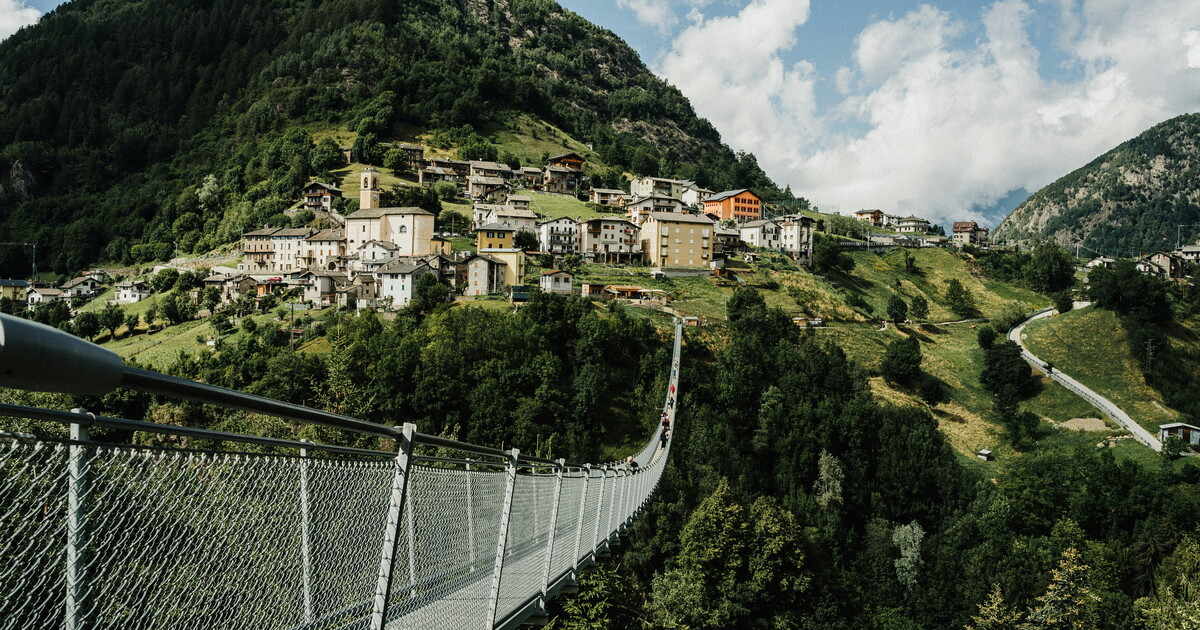 Tra strade impossibili e case sgarrupate, ecco l’Italia vista da colti visitatori Tra strade impossibili e case sgarrupate, ecco l’Italia vista da colti visitatori