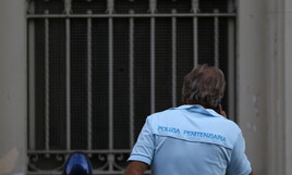 https://img-prod.ilfoglio.it/2025/07/31/175722667-f6bf00af-6206-465c-a862-e072dee89d54.jpg