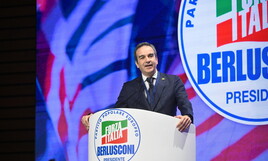 https://img-prod.ilfoglio.it/2025/08/01/184123446-9305c853-2353-4fc5-9b4c-bf0bdaa1417d.jpg