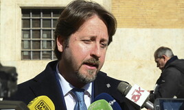 https://img-prod.ilfoglio.it/2025/08/05/113916948-6e7f6208-933f-49da-b2b0-d73f44c6a050.jpg