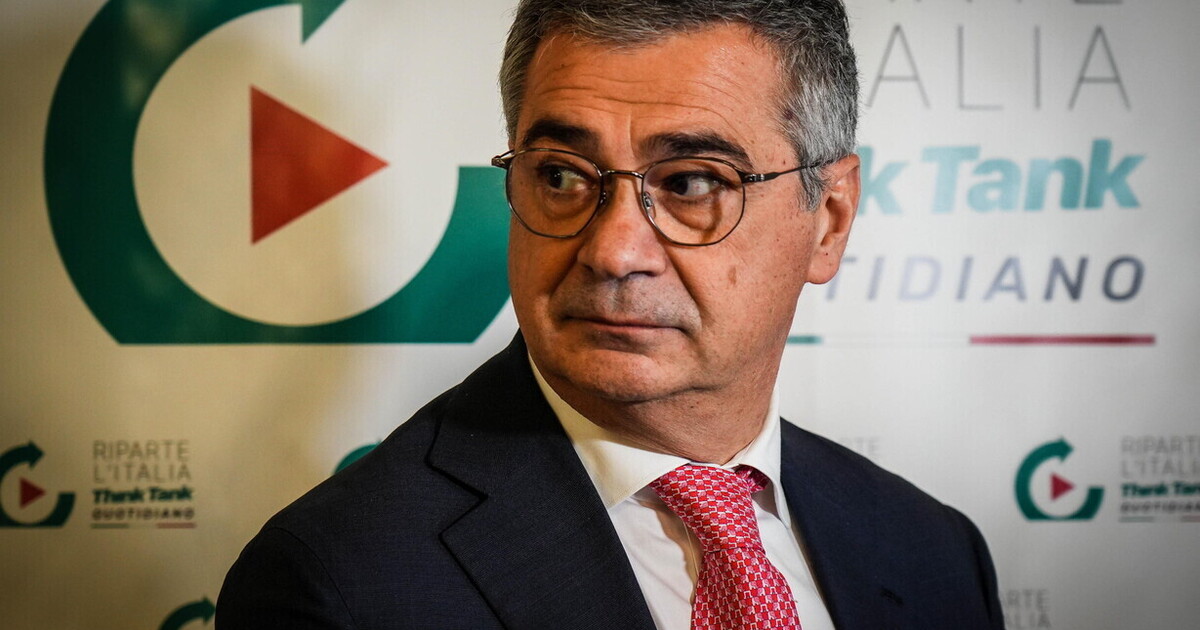 oltre il san carlo con giosy romano lega e fi sognano de luca a destra in campania