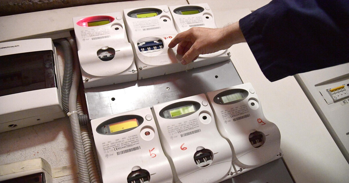 I costi dell’elettricità pesano troppo sulle imprese. Dati ed esempi per cambiare registro
