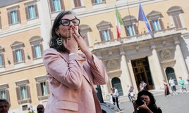 https://img-prod.ilfoglio.it/2025/08/07/144807266-8076c013-082b-4d7d-8abe-13da1ab07970.jpg