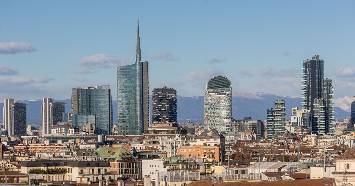 la disastrosa pretesa smentita dal riesame di punire le chat di milano in nome di una orwelliana democrazia urbanistica