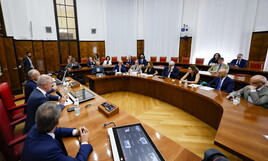 https://img-prod.ilfoglio.it/2025/08/12/163612271-50eda49b-4c63-4e9e-bfe2-56d65c82f8dd.jpg