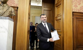 https://img-prod.ilfoglio.it/2025/08/12/172232265-b41b2f9a-64b7-45cd-840a-4d3f1e8c5d0d.jpg