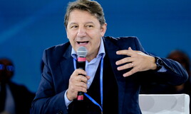 https://img-prod.ilfoglio.it/2025/08/13/181636226-3231dfc2-cb75-4295-81d8-1caf8bafac0c.jpg