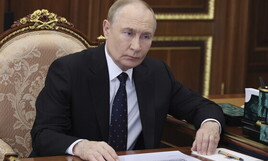 https://img-prod.ilfoglio.it/2025/08/14/182257052-2e1fe833-9f10-40cd-8371-a57896b0baff.jpg