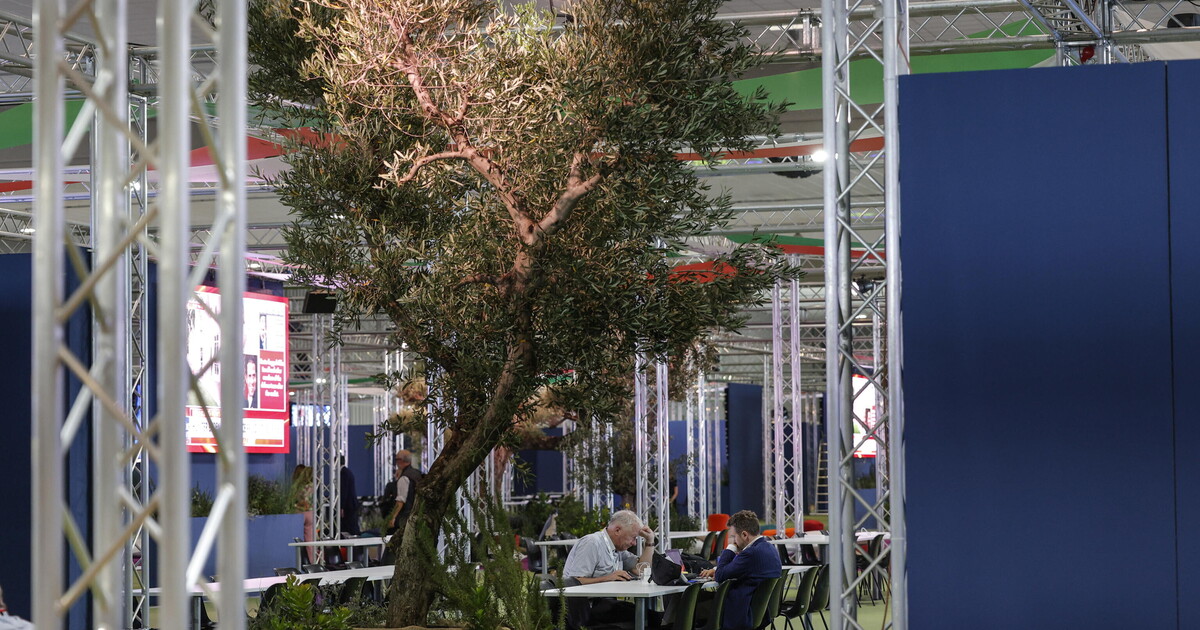 no al genocidio la fiera del levante di bari esclude israele dall evento