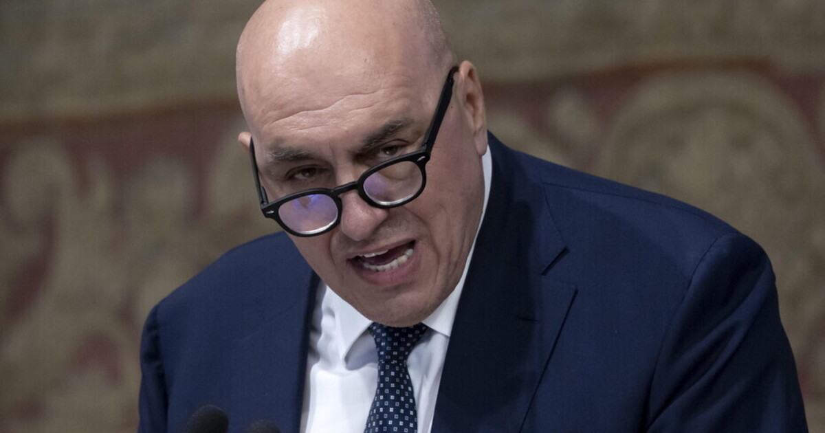 Crosetto: "Per difendere l