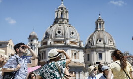 https://img-prod.ilfoglio.it/2025/08/20/142429156-11cab564-e1de-476d-b750-140255a59818.jpg