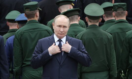 https://img-prod.ilfoglio.it/2025/08/21/140838503-7659f687-538b-4532-97af-cbe41f1d5aaf.jpg