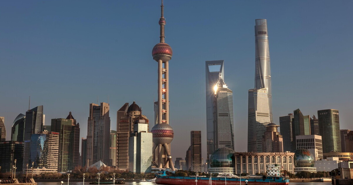 A Shanghai l A Shanghai l