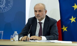 https://img-prod.ilfoglio.it/2025/08/25/095746590-95eac2e4-f205-4064-8922-70a276314e48.jpg