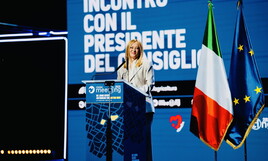 https://img-prod.ilfoglio.it/2025/08/27/144541632-426da4c8-2144-4d11-b95c-bdee47f88861.jpg