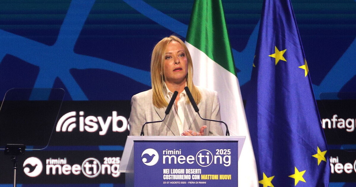 Fratelli di Balena. Perché il centrismo di Meloni è una delle novità più spiazzanti della politica italiana Fratelli di Balena. Perché il centrismo di Meloni è una delle novità più spiazzanti della politica italiana