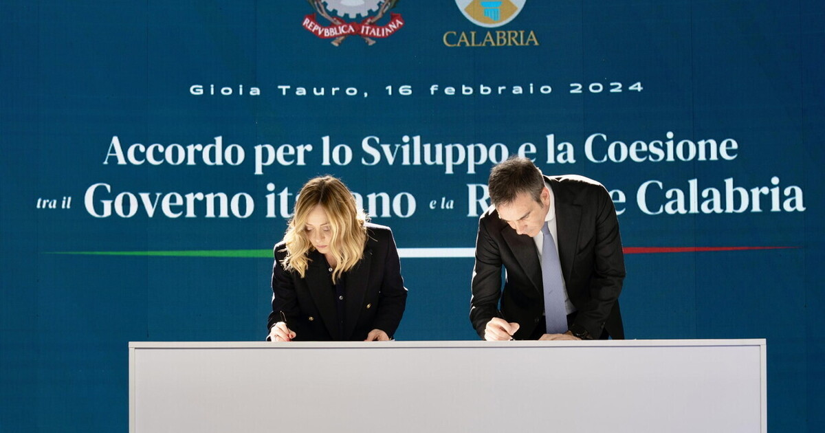 FdI teme il 5 a 1 alle regionali in autunno. Via della Scrofa mobilita i parlamentari per le liste calabresi FdI teme il 5 a 1 alle regionali in autunno. Via della Scrofa mobilita i parlamentari per le liste calabresi