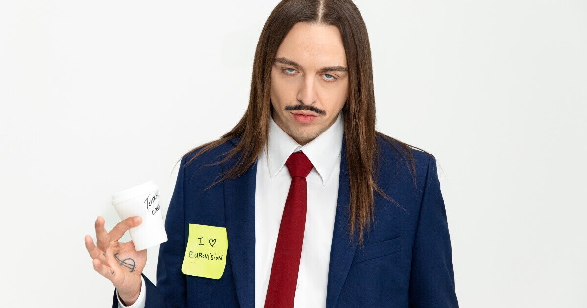 Tommy Cash: “Con Espresso Macchiato ho rotto il ghiaccio, sarebbe un onore andare a Sanremo” Tommy Cash: “Con Espresso Macchiato ho rotto il ghiaccio, sarebbe un onore andare a Sanremo”