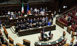 https://img-prod.ilfoglio.it/2025/08/29/091528616-850c5768-27d1-4124-be97-b78e623befc0.jpg