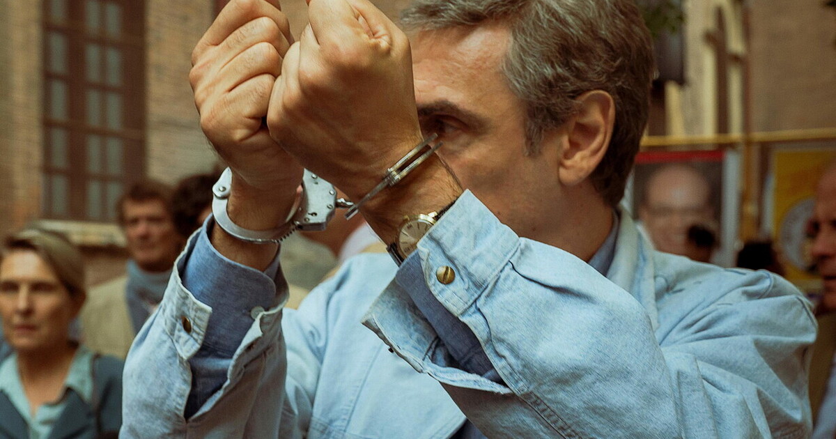 Ecco la serie su Enzo Tortora. Per Marco Bellocchio è l Ecco la serie su Enzo Tortora. Per Marco Bellocchio è l