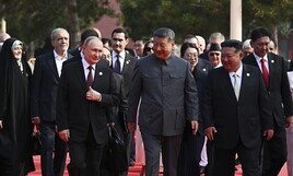 https://img-prod.ilfoglio.it/2025/09/03/165435038-fc939b76-50ce-441d-b748-aad24a2cac1a.jpg