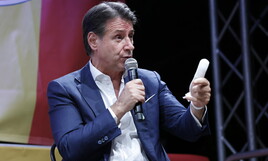 https://img-prod.ilfoglio.it/2025/09/03/235037304-c573295f-5c53-4a3b-acb3-6e7b10c8fe41.jpg