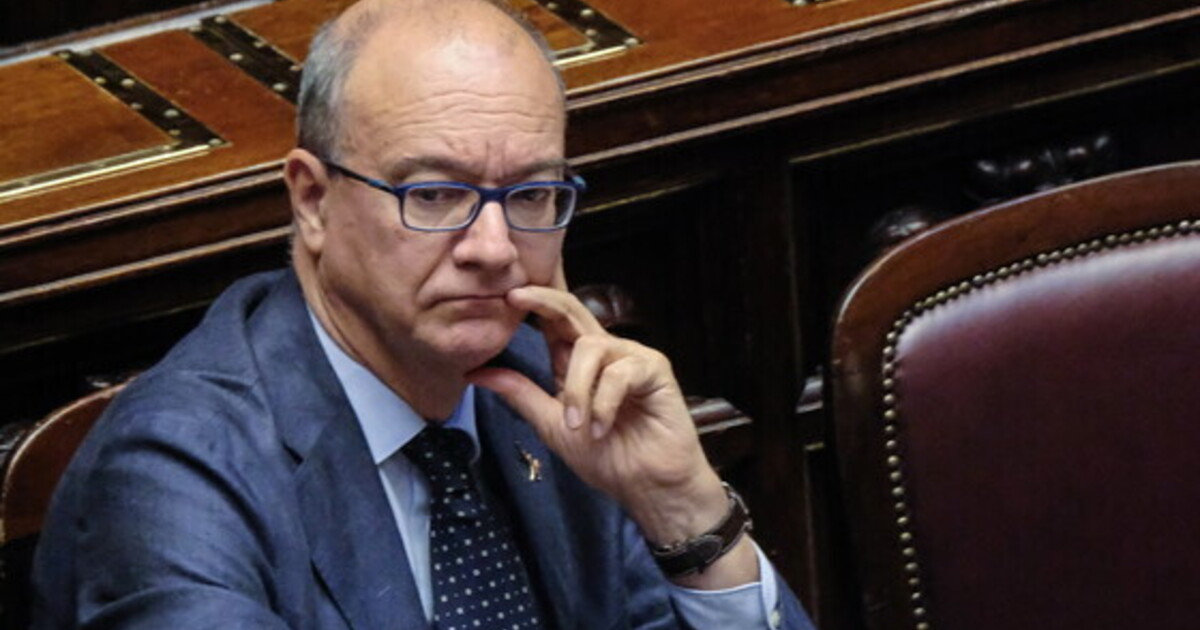 Nella scuola è tempo di fare, non di vietare. Ci scrive Valditara Nella scuola è tempo di fare, non di vietare. Ci scrive Valditara