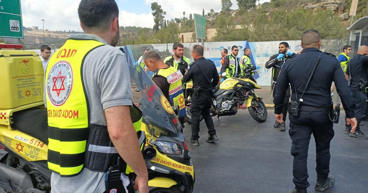 Il terrore torna a Gerusalemme: cinque morti Il terrore torna a Gerusalemme: cinque morti