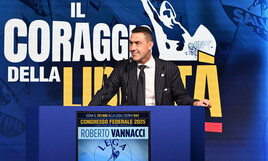 https://img-prod.ilfoglio.it/2025/09/08/142613357-6aa0f450-6309-4979-afdf-8159adb3b876.jpg